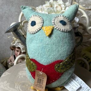 NWT OWL tooth fairy pillow made of wool with a small red heart pouch for tooth